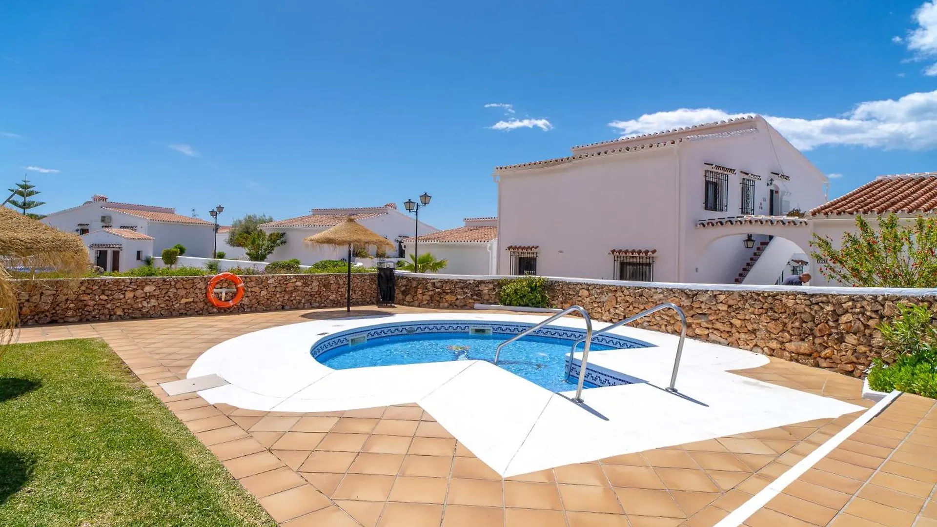 Capistrano Village Cactus Casasol 네르하 0*,  스페인